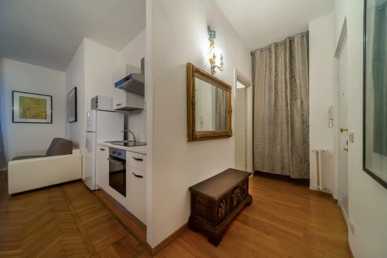 Apartment Casa Da Suite Classica Milan Italy