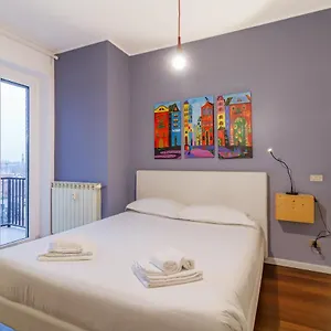 Appartamento Joivy Sleek Flat With Balcony Near Mudec Museum And Navigli Area, Milano